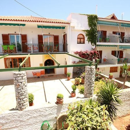 Maistreli Hotel Apartments Stoupa Ngoại thất bức ảnh