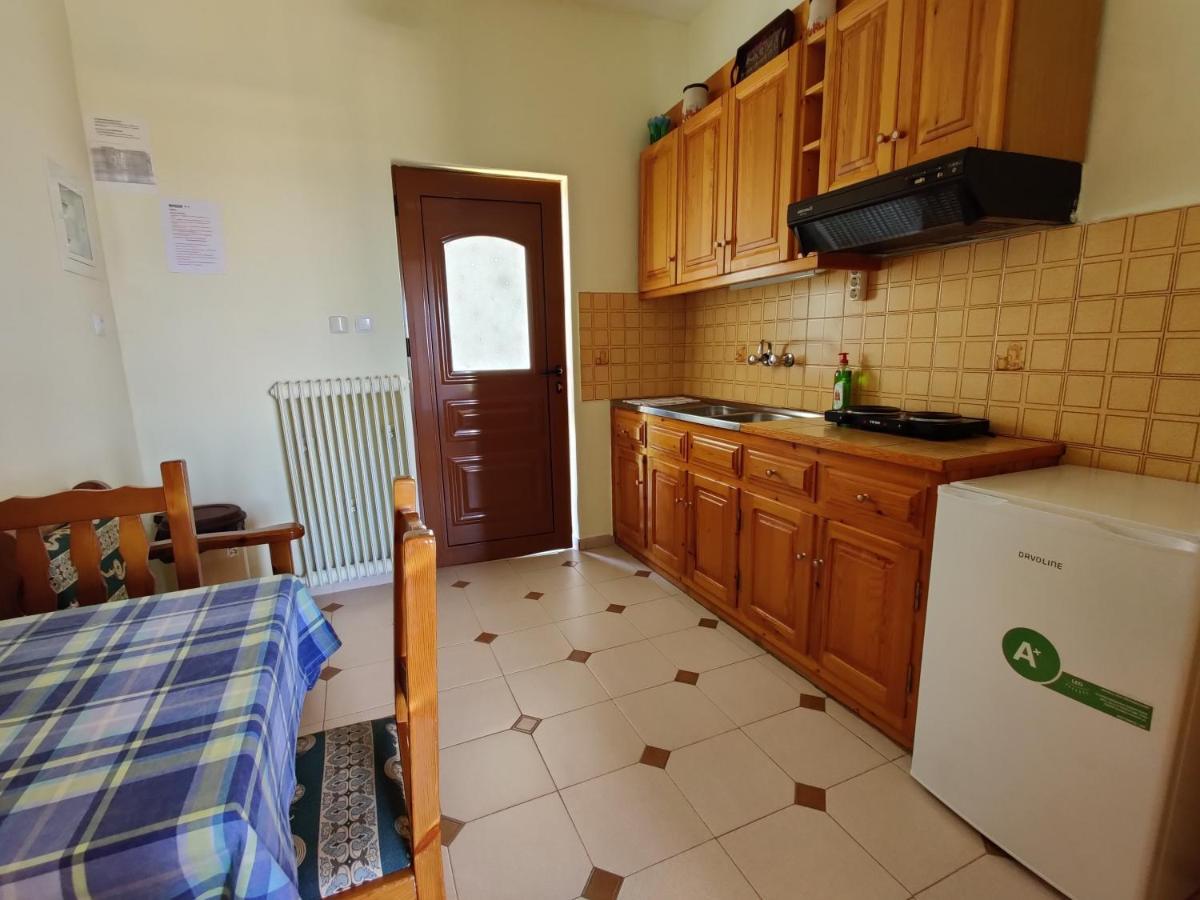 Maistreli Hotel Apartments Stoupa Ngoại thất bức ảnh