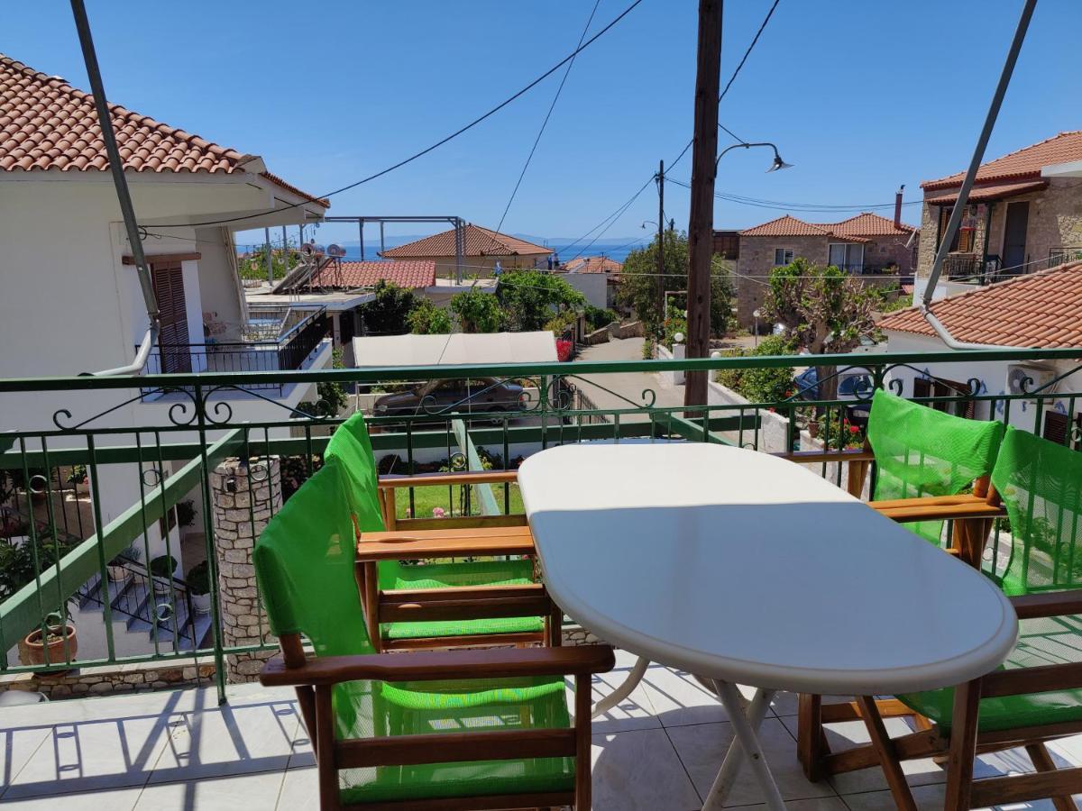 Maistreli Hotel Apartments Stoupa Ngoại thất bức ảnh