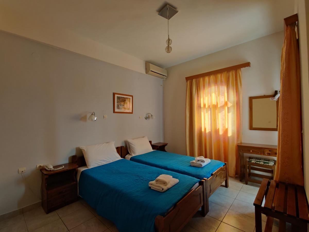 Maistreli Hotel Apartments Stoupa Ngoại thất bức ảnh