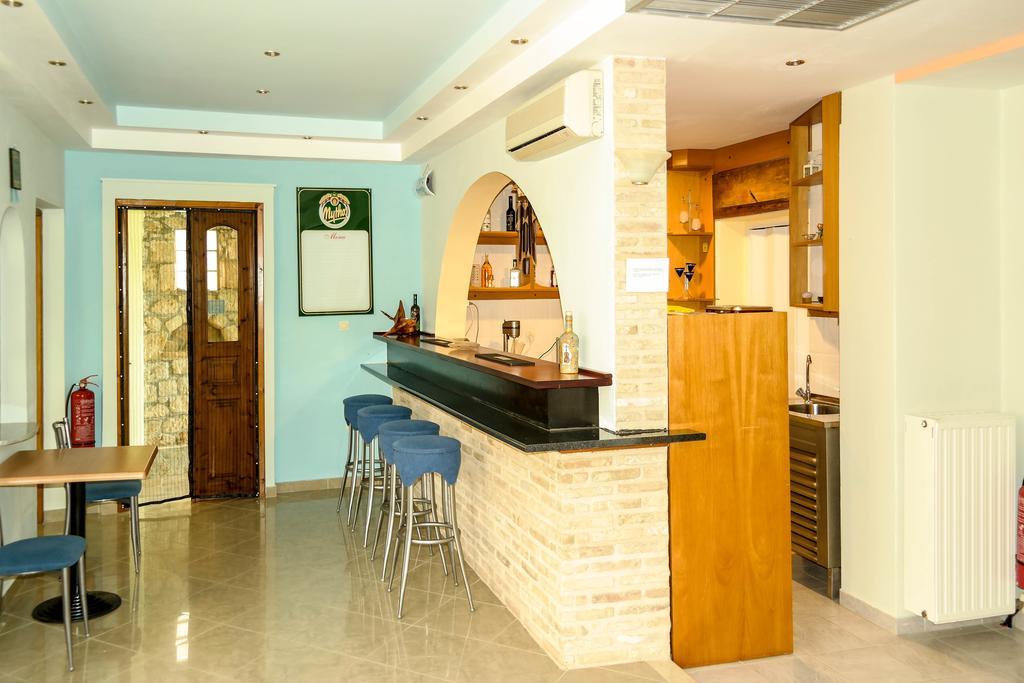 Maistreli Hotel Apartments Stoupa Ngoại thất bức ảnh