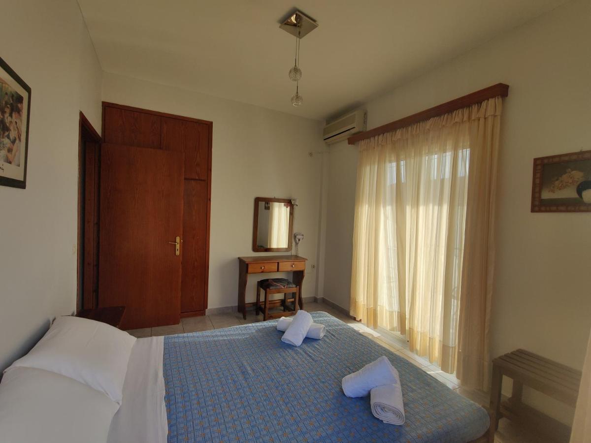 Maistreli Hotel Apartments Stoupa Ngoại thất bức ảnh