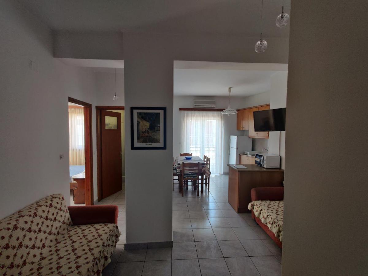 Maistreli Hotel Apartments Stoupa Ngoại thất bức ảnh